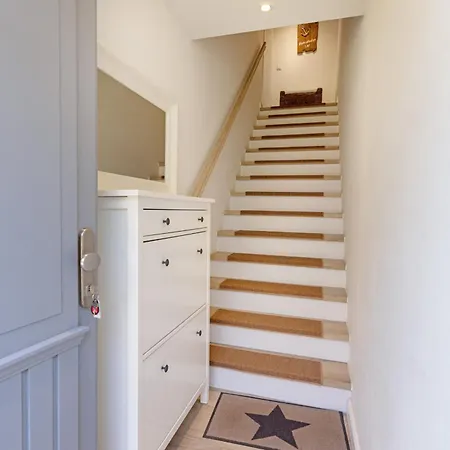 Ankerplatz * 里斯特